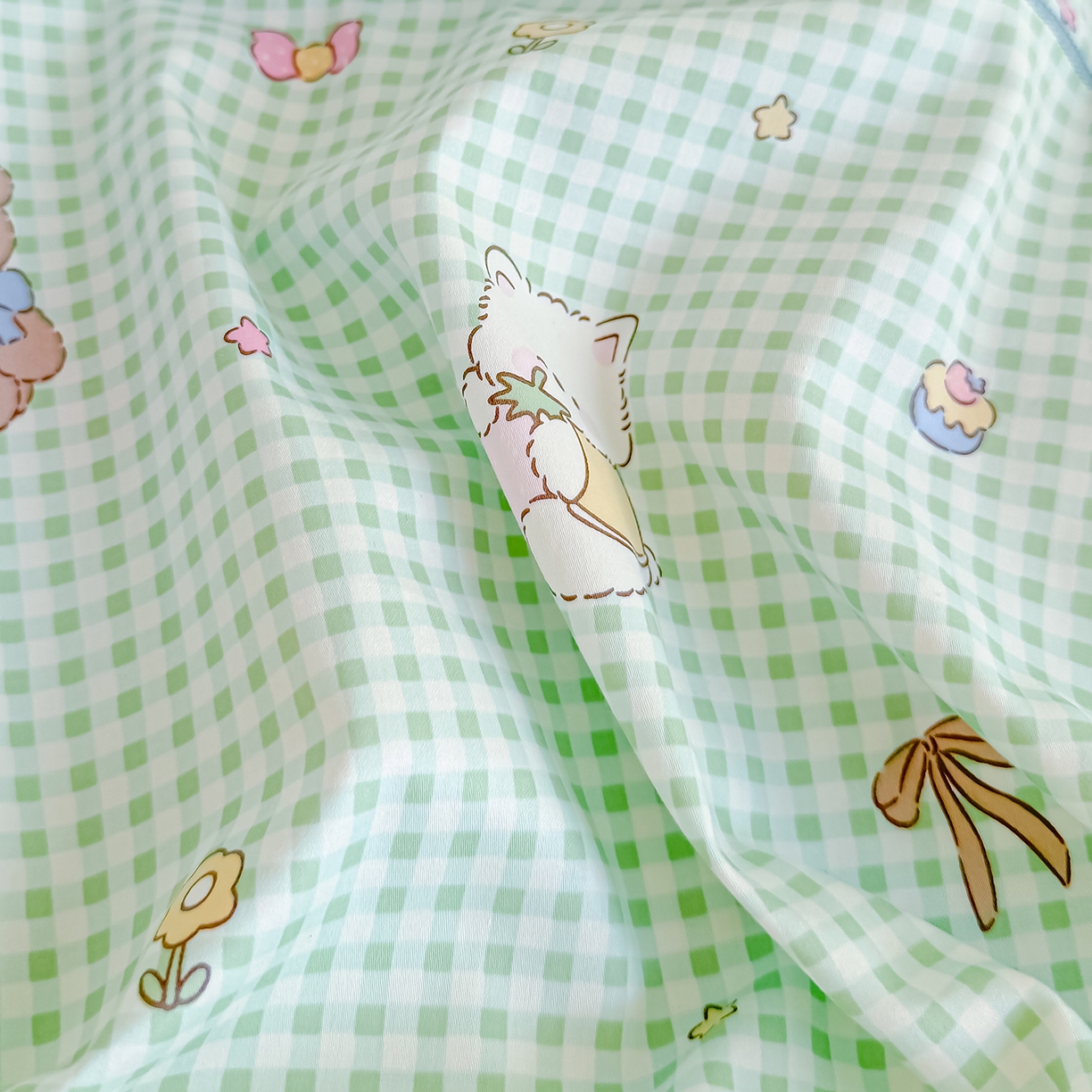 91家纺网 家纺一手货源 找家纺 良佐生活 2025新款A类60s全棉纯棉贡缎一字绣枕套 萌宠乐园