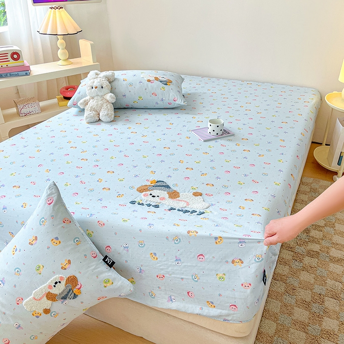 91家纺网 家纺一手货源 找家纺 乐美家纺 2025新款懒洋洋全棉双层纱毛巾绣床笠三件套（提供买家秀） 星星狗