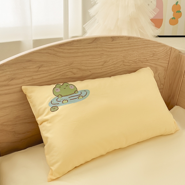 91家纺网 家纺一手货源 找家纺 乐沐家纺 2025新款全棉纯棉高端贴布刺绣幼儿园套件儿童三件套被子被芯婴童宝宝六件套七件套 青蛙戏水黄