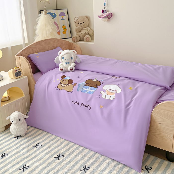 91家纺网 家纺一手货源 找家纺 乐沐家纺 2025新款全棉纯棉高端贴布刺绣幼儿园套件儿童三件套被子被芯婴童宝宝六件套七件套 快乐小狗