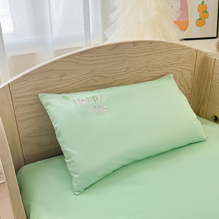 91家纺网 家纺一手货源 找家纺 乐沐家纺 2025新款全棉纯棉高端贴布刺绣幼儿园套件儿童三件套被子被芯婴童宝宝六件套七件套 快乐生活