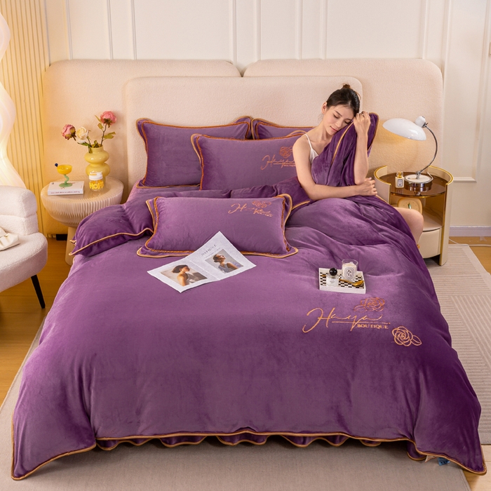 91家纺网 家纺一手货源 找家纺 博兰蒂2022高克重牛奶绒素色绣花床裙四件套直播爆款-水仙罗兰紫