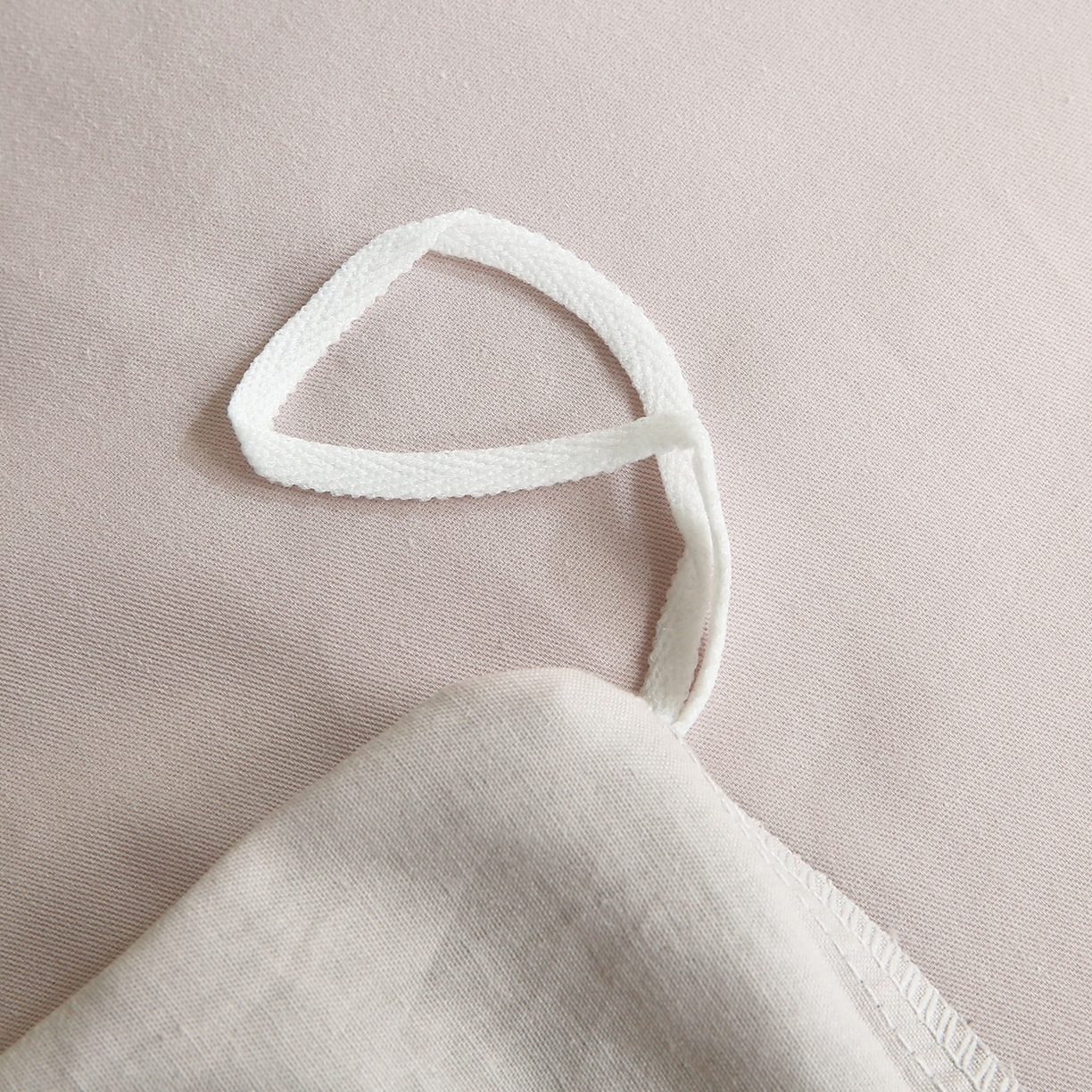 91家纺网 家纺一手货源 找家纺 金鑫汇家纺 2026新款全棉纯棉纯色拼色四件套系列单被套 被套单件 巴恩