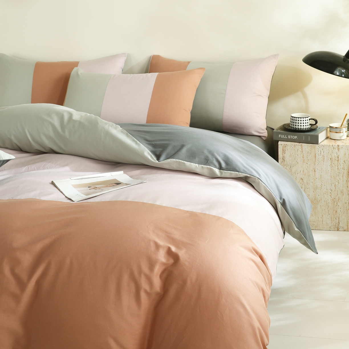 91家纺网 家纺一手货源 找家纺 金鑫汇家纺 2026新款全棉纯棉纯色拼色四件套 云梦