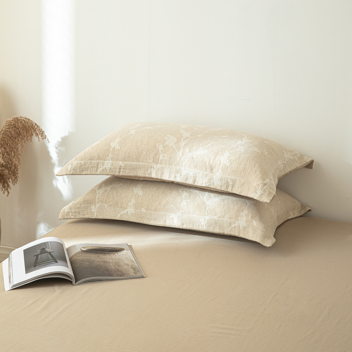 91家纺网 家纺一手货源 找家纺 眠博士 2025新款棉麻简约枕套单品枕套 棉麻枕套-摇影