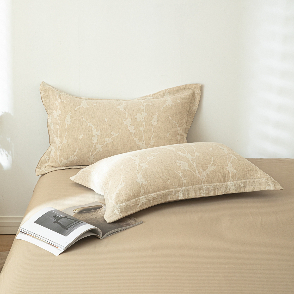 91家纺网 家纺一手货源 找家纺 眠博士 2025新款棉麻简约枕套单品枕套 棉麻枕套-摇影