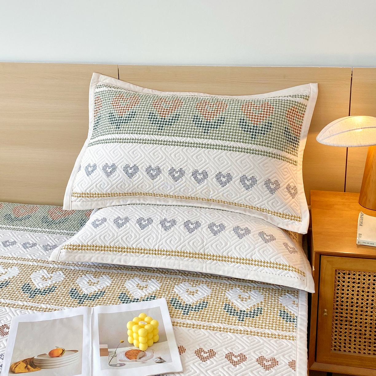 91家纺网 家纺一手货源 找家纺 金鑫汇家纺 2025年新款A类多功能全棉老粗布软凉席床盖护垫席子可机洗 同心千鸟格