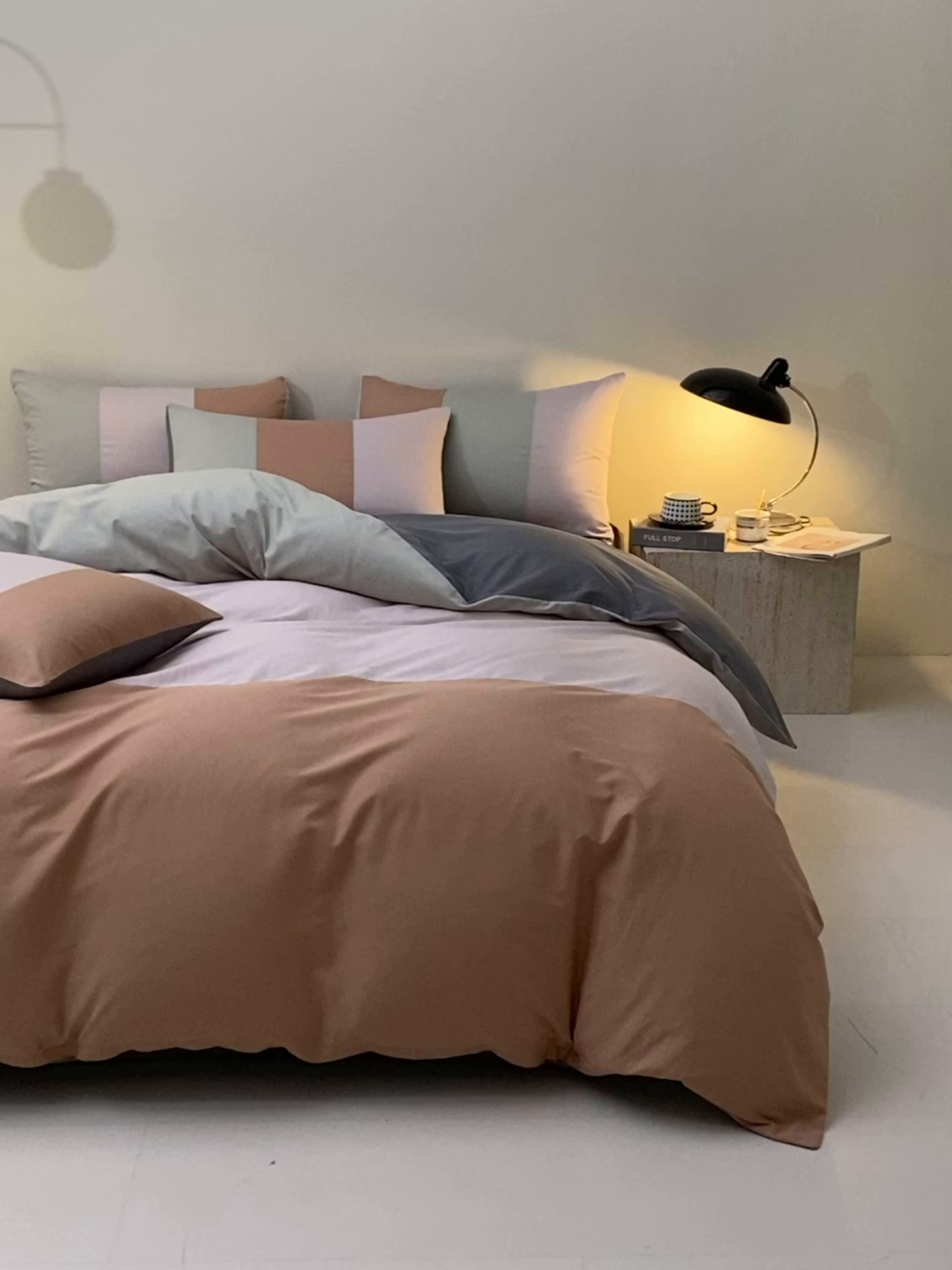 91家纺网 家纺一手货源 找家纺 金鑫汇家纺 2026新款全棉纯棉纯色拼色四件套 云梦