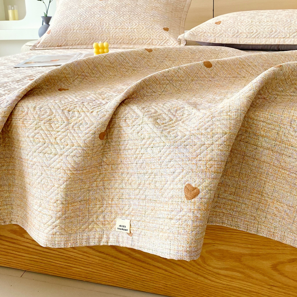 91家纺网 家纺一手货源 找家纺 金鑫汇家纺 2025年新款A类多功能全棉老粗布软凉席床盖护垫席子可机洗 心之恋