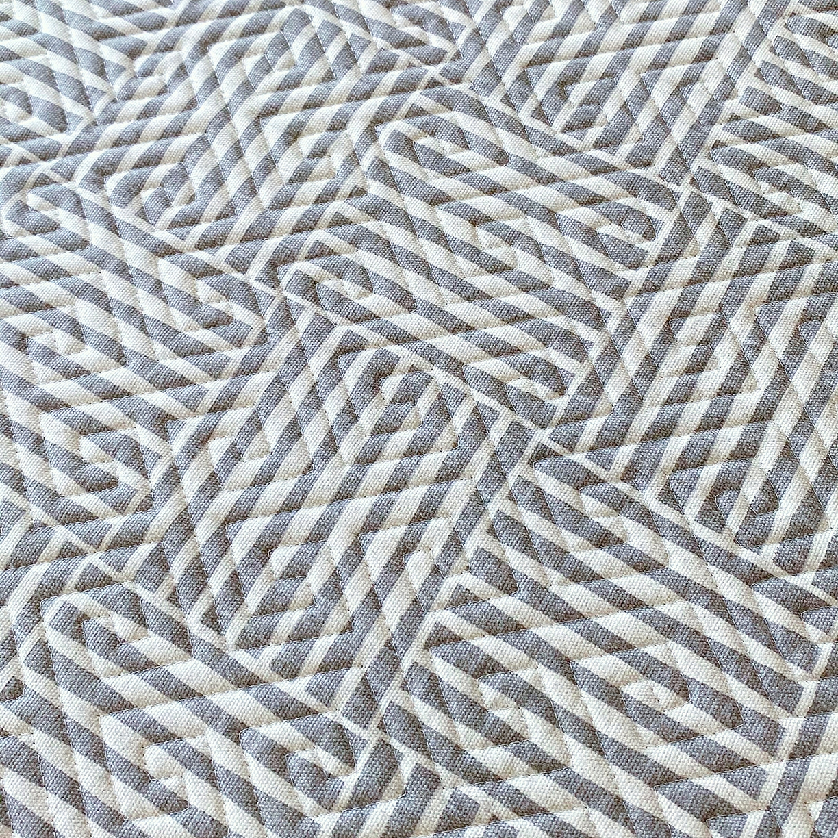 91家纺网 家纺一手货源 找家纺 金鑫汇家纺 2025年新款A类多功能全棉老粗布软凉席床盖护垫席子可机洗 休闲时光