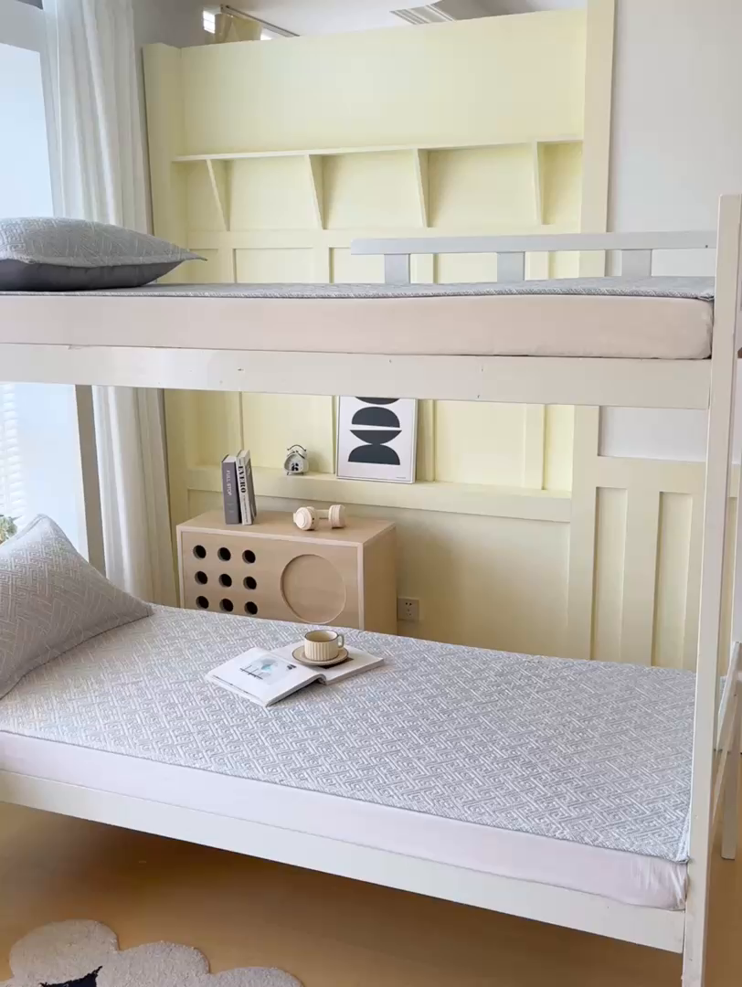 91家纺网 家纺一手货源 找家纺 金鑫汇家纺 2025年新款A类多功能全棉老粗布软凉席床盖护垫席子可机洗 流光灰