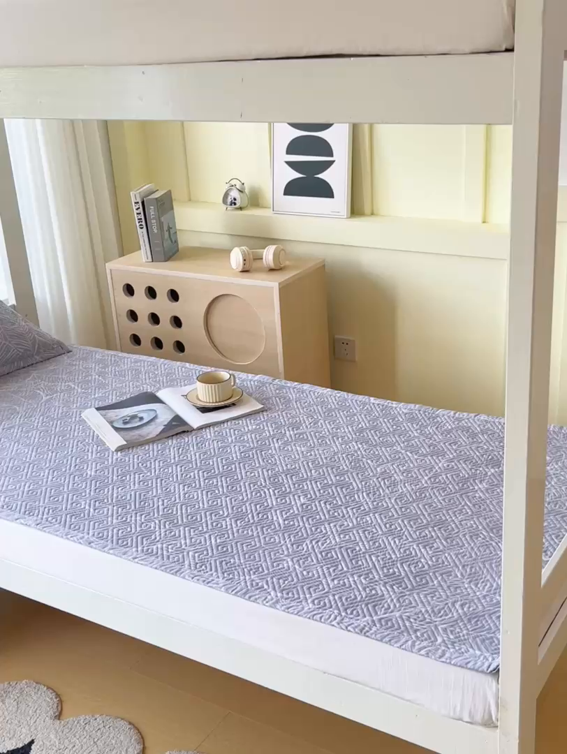 91家纺网 家纺一手货源 找家纺 金鑫汇家纺 2025年新款A类多功能全棉老粗布软凉席床盖护垫席子可机洗 千叶