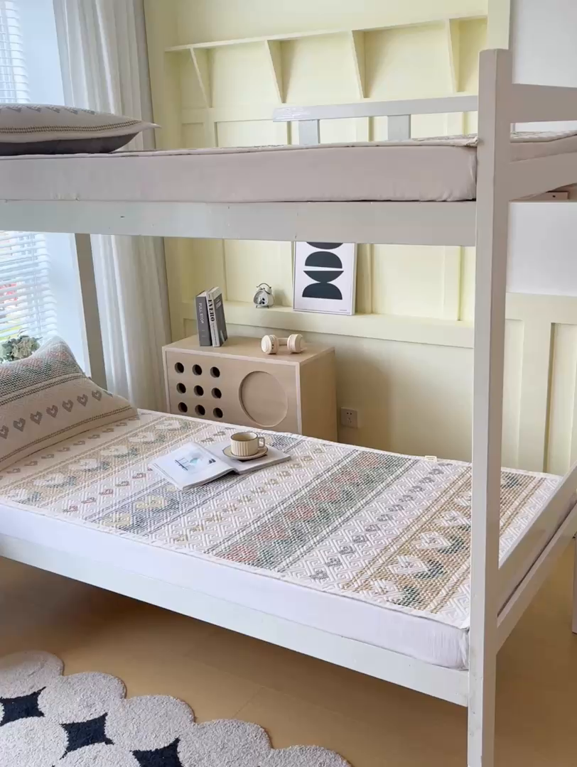 91家纺网 家纺一手货源 找家纺 金鑫汇家纺 2025年新款A类多功能全棉老粗布软凉席床盖护垫席子可机洗 同心千鸟格