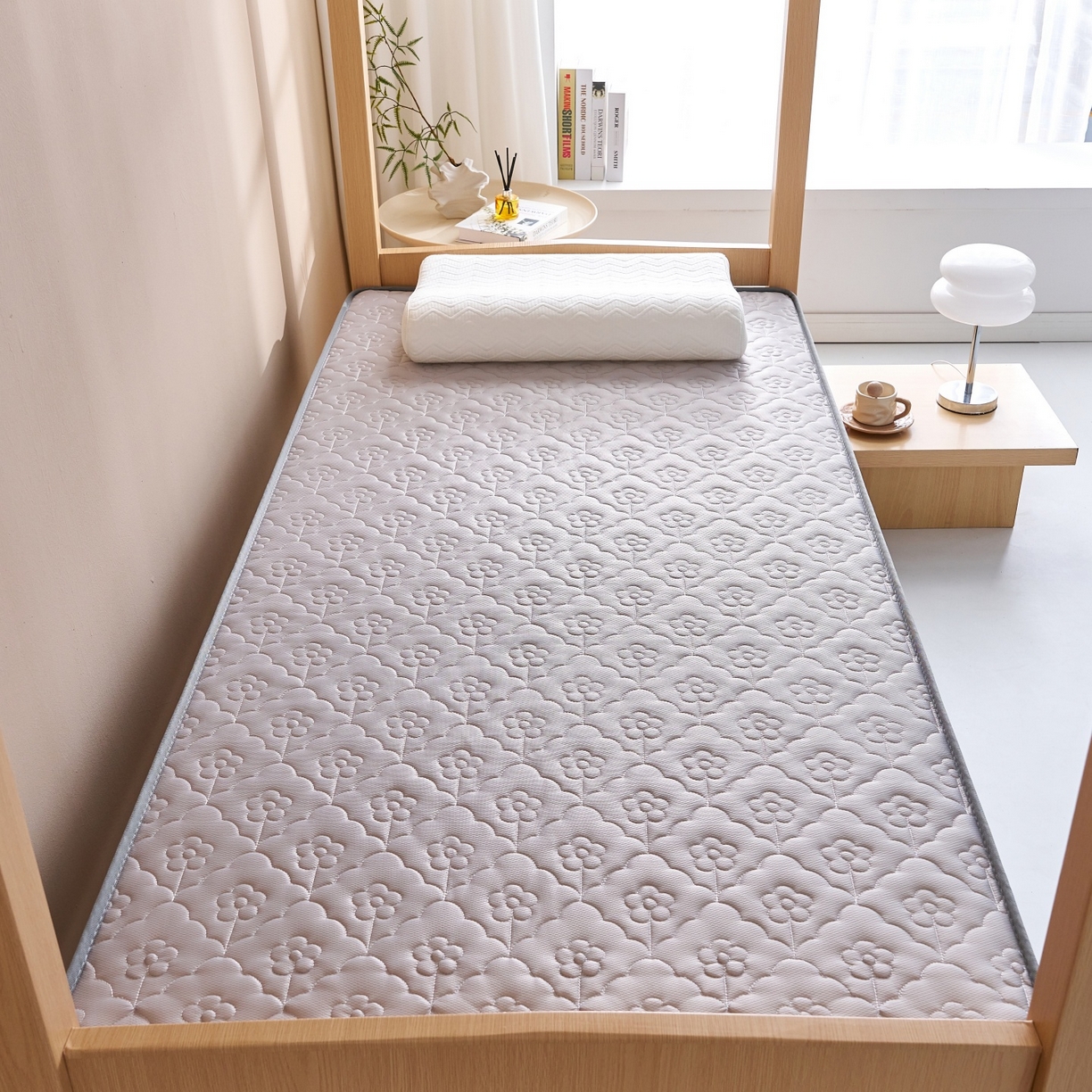 91家纺网 家纺一手货源 找家纺 （总）奇丝雅 2025新款针织棉学生宿舍床专用加厚记忆棉海绵立体乳胶床垫【高密记忆棉】