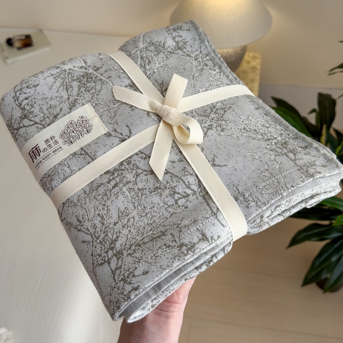 91家纺网 家纺一手货源 找家纺 米菲 2025新款A类亚麻提花多功能盖毯毯子毛毯 挪威森林