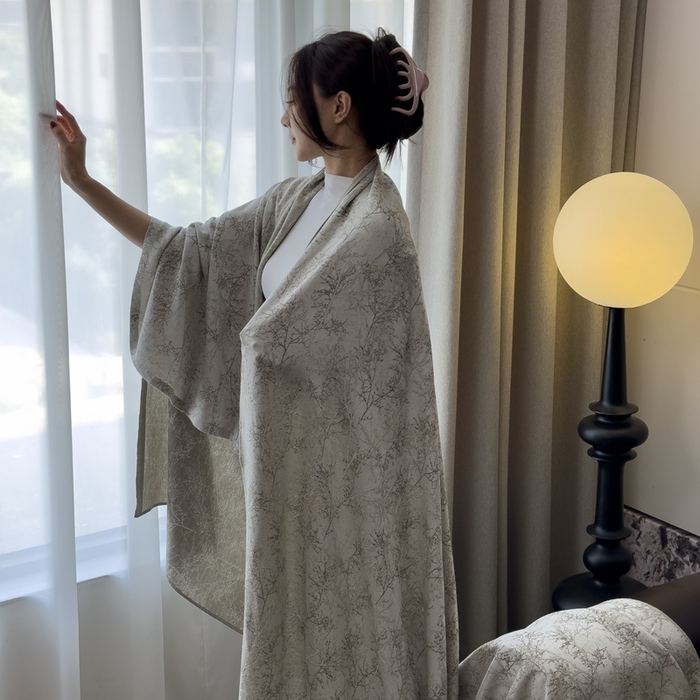 91家纺网 家纺一手货源 找家纺 米菲 2025新款A类亚麻提花多功能盖毯毯子毛毯 挪威森林