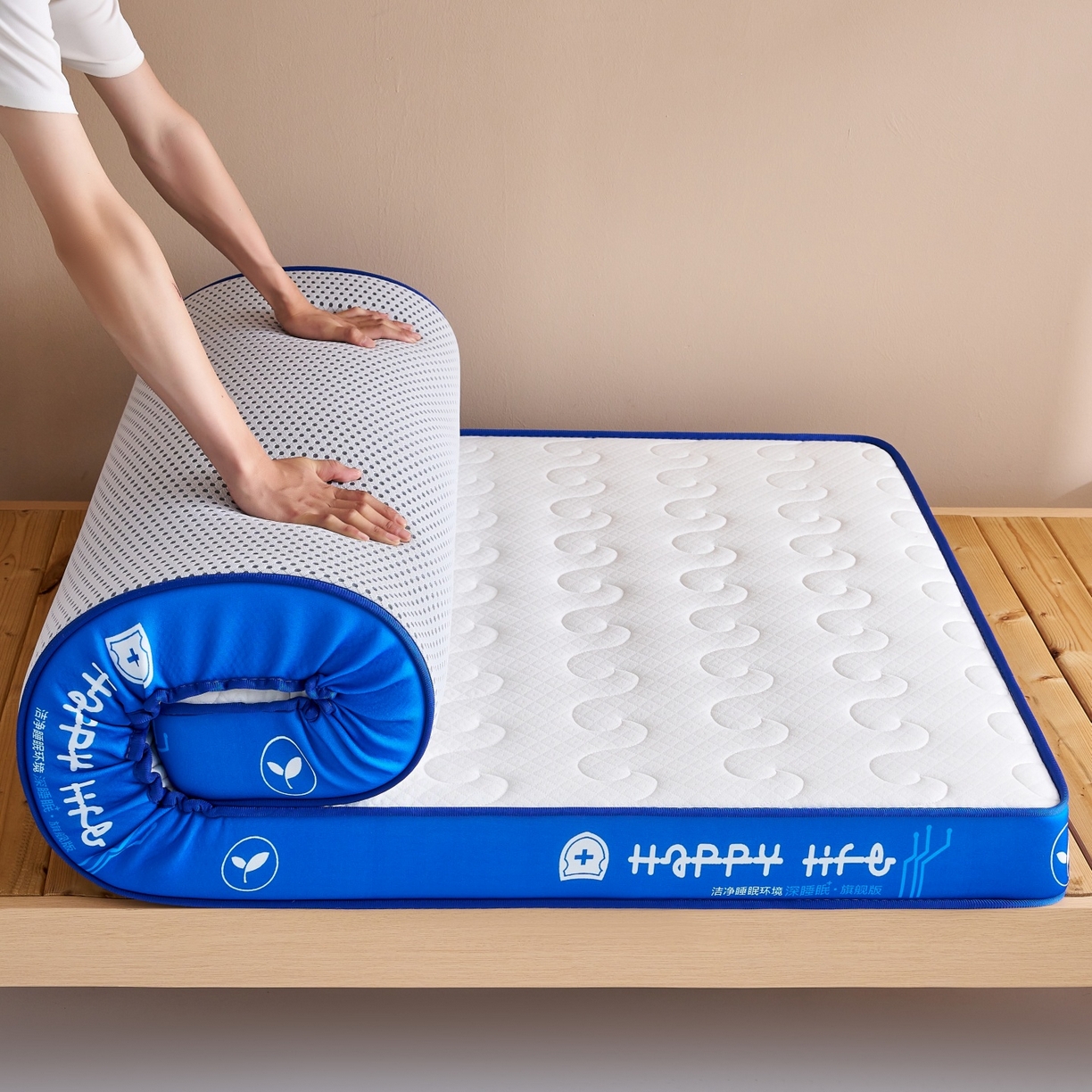 91家纺网 家纺一手货源 找家纺 奇丝雅 2025新款针织棉学生宿舍床专用加厚记忆棉海绵立体乳胶床垫【高密记忆棉】 繁花-兰（9公分）