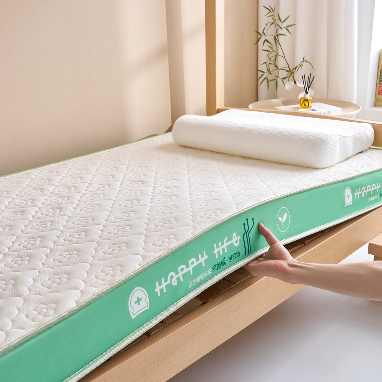 91家纺网 家纺一手货源 找家纺 奇丝雅 2025新款针织棉学生宿舍床专用加厚记忆棉海绵立体乳胶床垫【高密记忆棉】 繁花-绿（9公分）