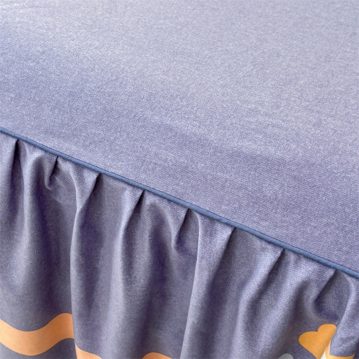 91家纺网 家纺一手货源 找家纺 缦彩 2025新款全棉纯棉磨毛印花床裙单品床裙单件单床裙花边床单三件套 浅忆雏菊-蓝