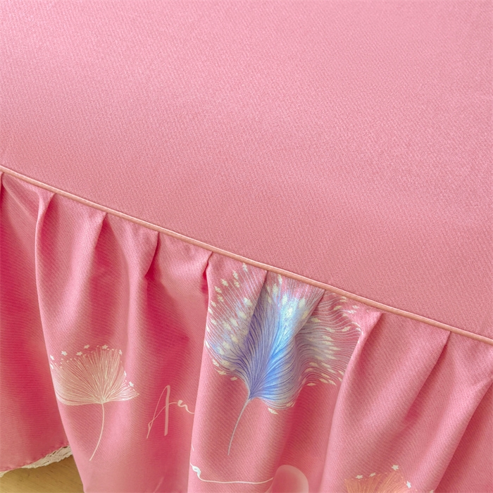 91家纺网 家纺一手货源 找家纺 缦彩 2025新款全棉纯棉磨毛公主风花边床裙四件套 花信光夕粉