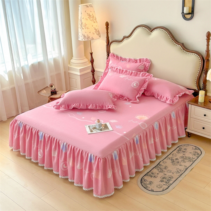 91家纺网 家纺一手货源 找家纺 缦彩 2025新款全棉纯棉磨毛公主风花边床裙四件套 花信光夕粉