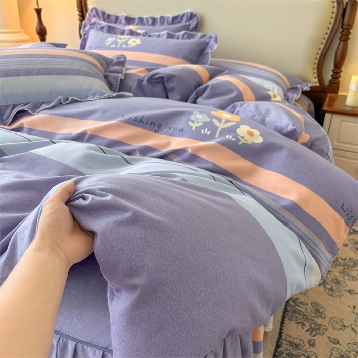 91家纺网 家纺一手货源 找家纺 缦彩 2025新款全棉纯棉磨毛公主风花边床裙四件套 浅忆雏菊-蓝