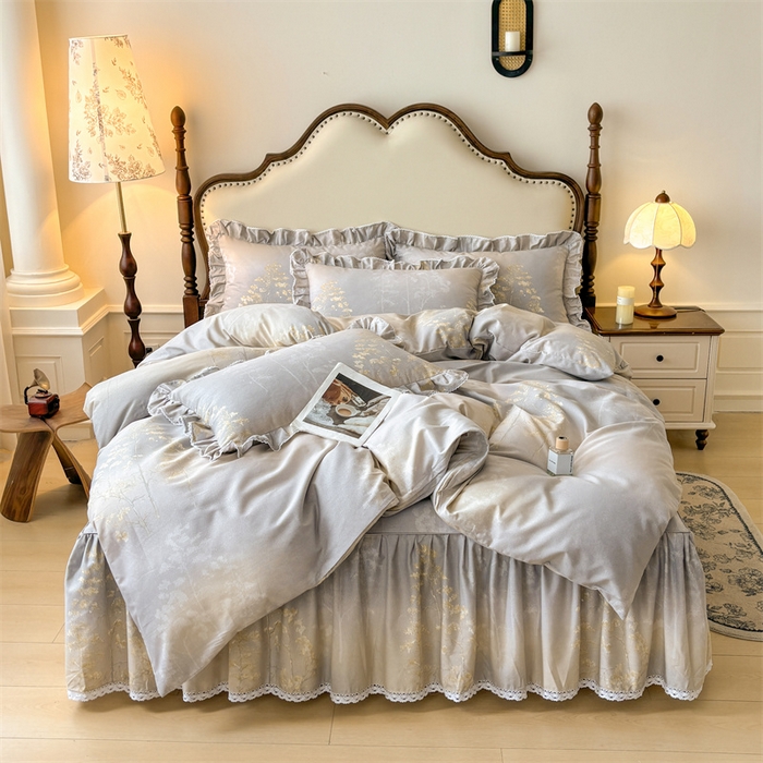 91家纺网 家纺一手货源 找家纺 缦彩 2025新款全棉纯棉磨毛公主风花边床裙四件套 安娜丽丝灰