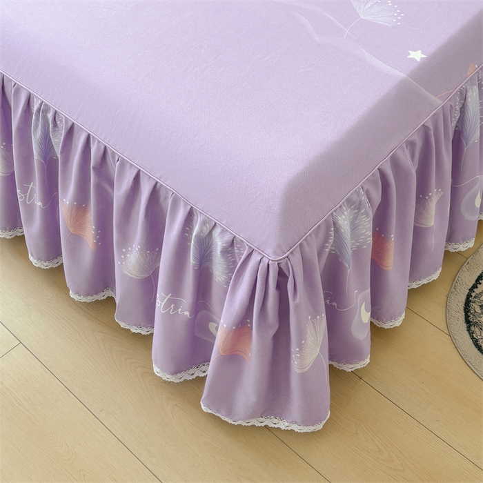 91家纺网 家纺一手货源 找家纺 缦彩 2025新款全棉纯棉磨毛公主风花边床裙四件套 花信光夕-紫