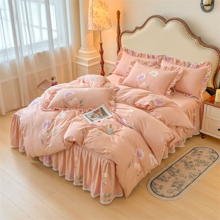 91家纺网 家纺一手货源 找家纺 缦彩 2025新款全棉纯棉磨毛公主风花边床裙四件套 花艺清梦-粉