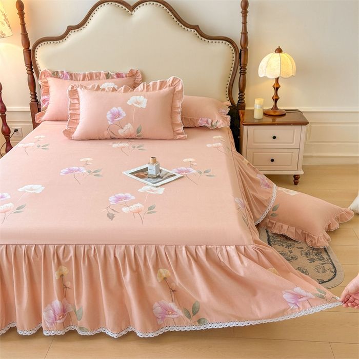 91家纺网 家纺一手货源 找家纺 缦彩 2025新款全棉纯棉磨毛公主风花边床裙四件套 花艺清梦-粉