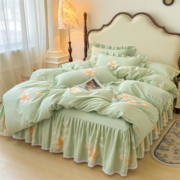 91家纺网 家纺一手货源 找家纺 缦彩 2025新款全棉纯棉磨毛公主风花边床裙四件套 槿花怒放-绿