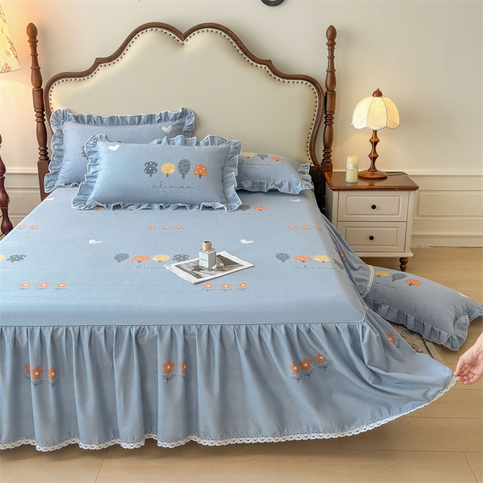 91家纺网 家纺一手货源 找家纺 缦彩 2025新款全棉纯棉磨毛公主风花边床裙四件套 珍妮蓝