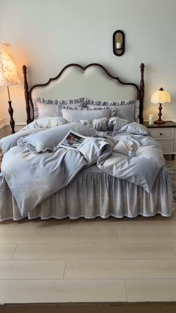 91家纺网 家纺一手货源 找家纺 缦彩 2025新款全棉纯棉磨毛公主风花边床裙四件套 安娜丽丝灰