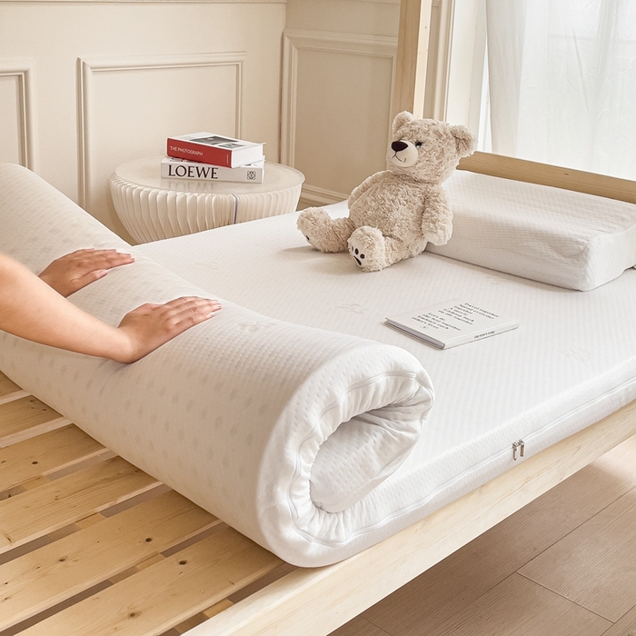 91家纺网 家纺一手货源 找家纺 美丽折家纺 2025新款泰国天然乳胶学生床垫 宿舍上下铺褥子可拆卸纯乳胶床垫 枫叶款