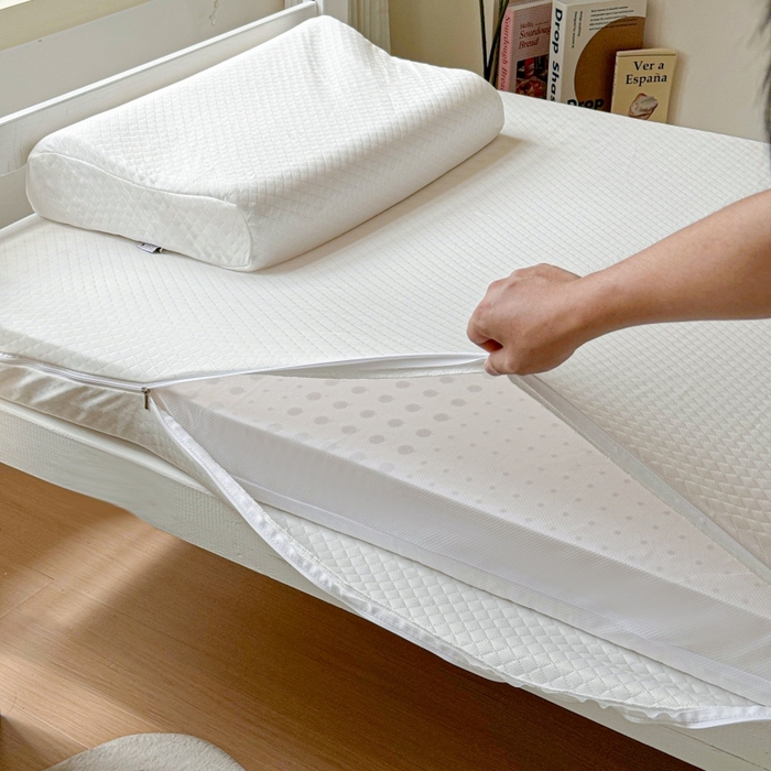 91家纺网 家纺一手货源 找家纺 美丽折家纺 2025新款泰国天然乳胶学生床垫 宿舍上下铺褥子可拆卸纯乳胶床垫 纯白菱形格