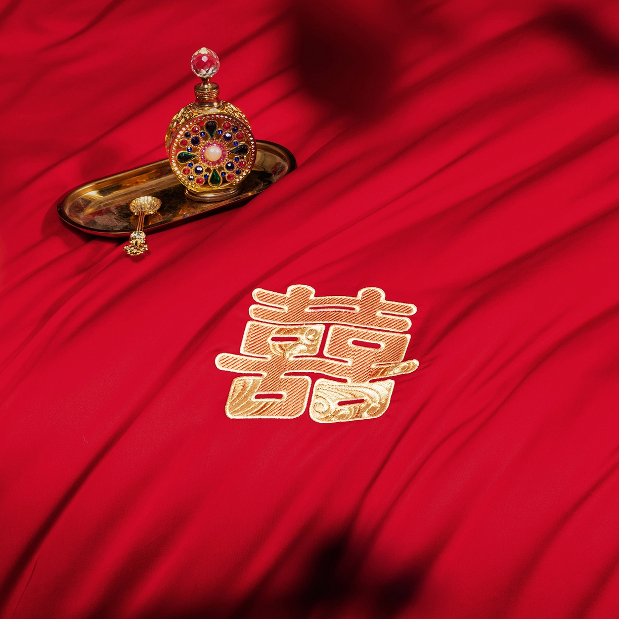 91家纺网 家纺一手货源 找家纺 柏拉图 2025新款100s贡缎长绒棉提花婚庆系列四件套多件套 花田喜事