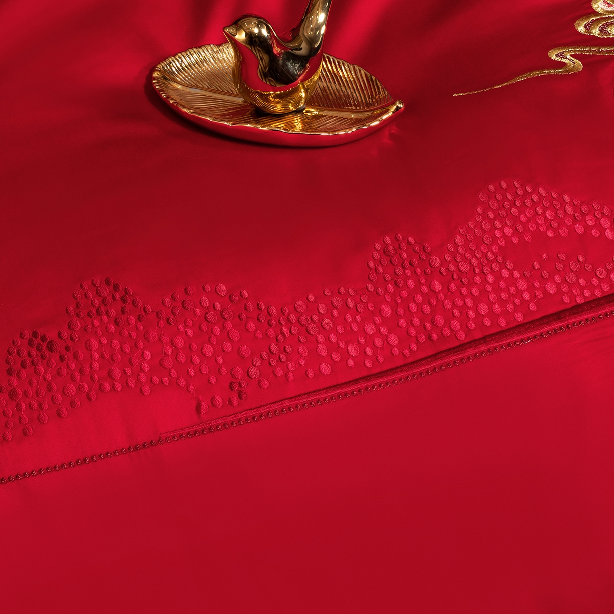 91家纺网 家纺一手货源 找家纺 柏拉图 2025新款100s贡缎长绒棉提花婚庆系列四件套多件套 如愿