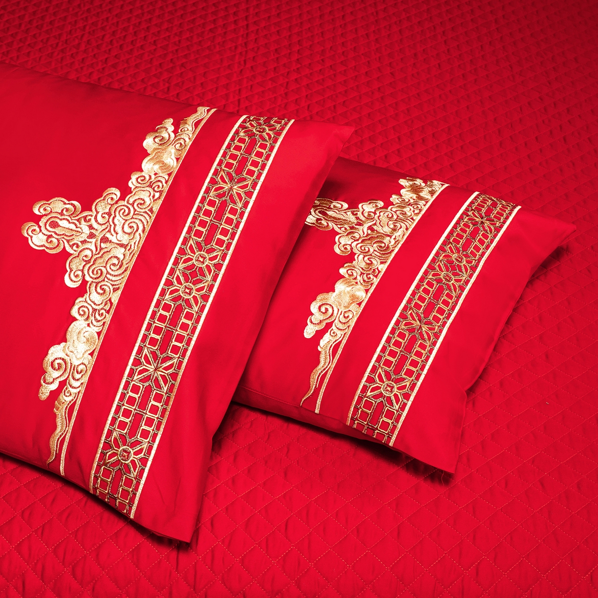 91家纺网 家纺一手货源 找家纺 柏拉图 2025新款100s贡缎长绒棉提花婚庆系列四件套多件套 柔情蜜语