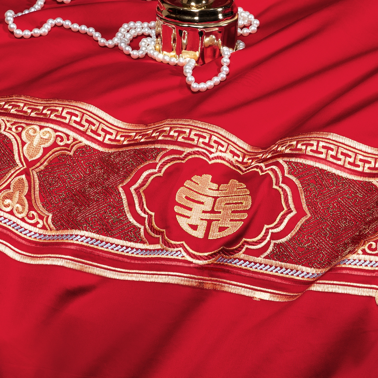 91家纺网 家纺一手货源 找家纺 柏拉图 2025新款100s长绒棉贡缎提花重工艺刺绣婚庆四件套多件套 香榭丽爱情