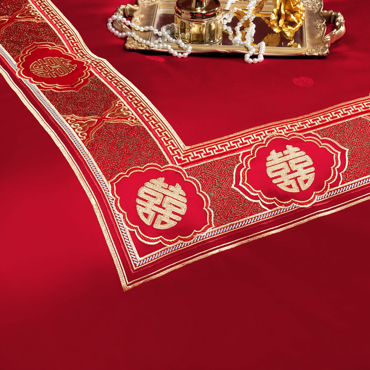 91家纺网 家纺一手货源 找家纺 柏拉图 2025新款100s长绒棉贡缎提花重工艺刺绣婚庆四件套多件套 香榭丽爱情