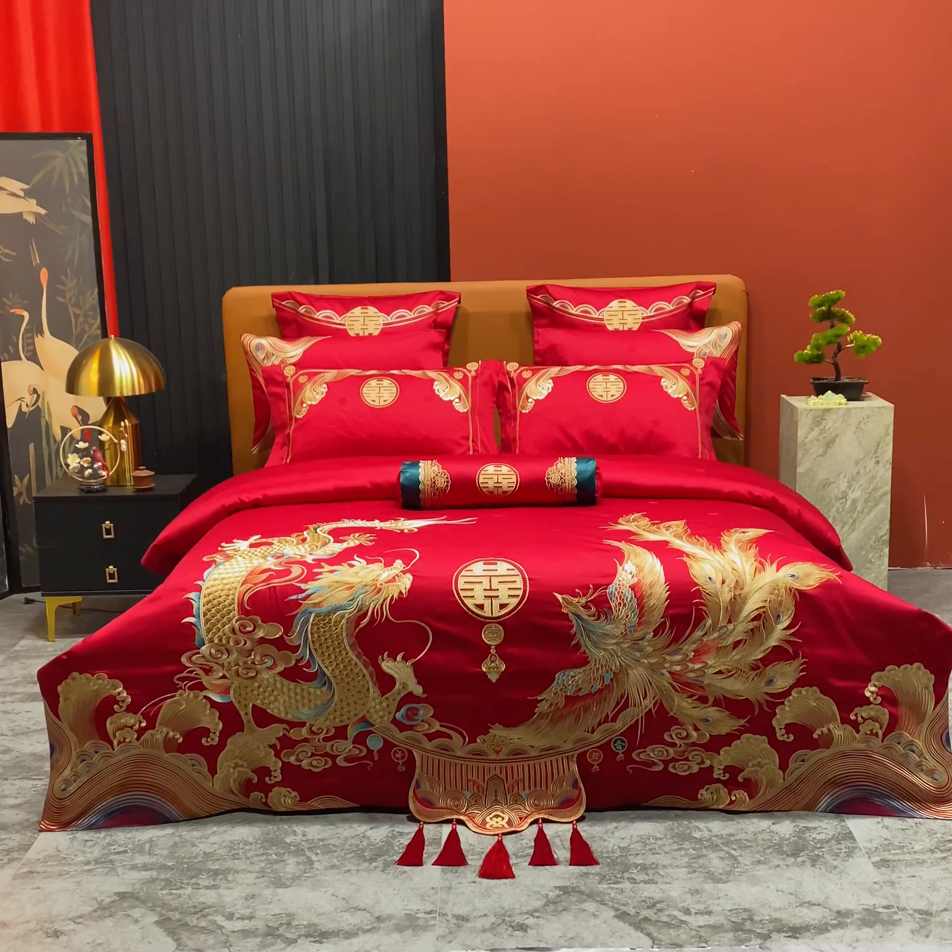 91家纺网 家纺一手货源 找家纺 柏拉图 2025新款100s长绒棉贡缎提花重工艺刺绣婚庆四件套多件套 龙凤情深
