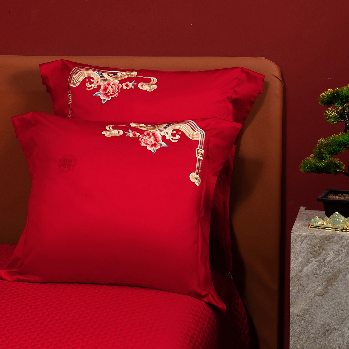 91家纺网 家纺一手货源 找家纺 柏拉图 2025新款100s贡缎长绒棉提花婚庆系列四件套多件套 相爱相守