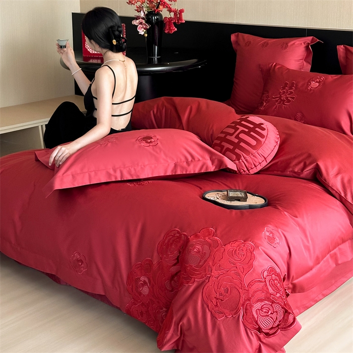 91家纺网 家纺一手货源 找家纺 宏羽纺家纺 2025新款100s全棉纯棉贡缎司马棉法式刺绣花边四件套-爱情模样