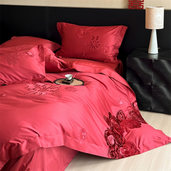 91家纺网 家纺一手货源 找家纺 宏羽纺家纺 2025新款100s全棉纯棉贡缎司马棉法式刺绣花边四件套-爱情模样