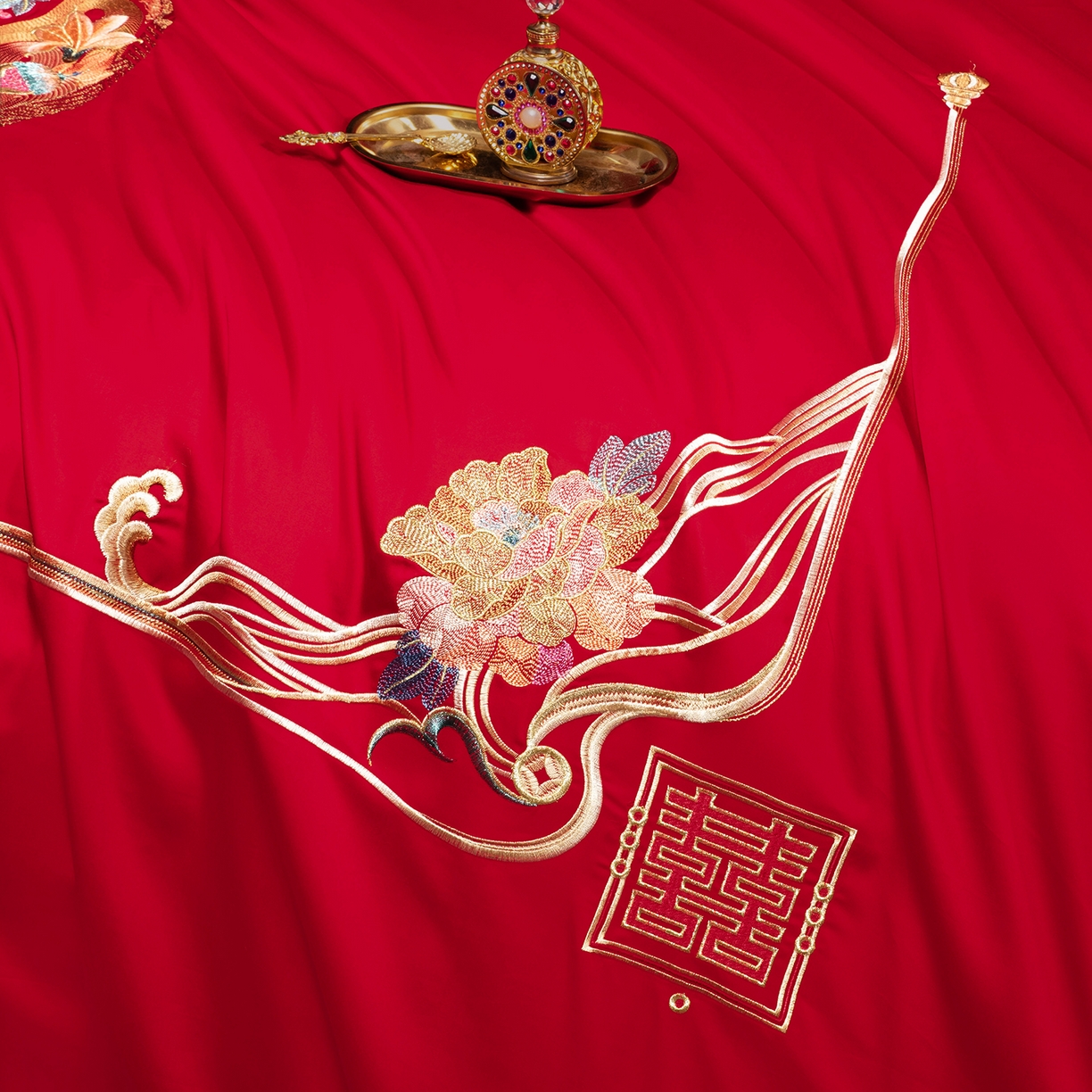 91家纺网 家纺一手货源 找家纺 柏拉图 2025新款100s贡缎长绒棉提花婚庆系列四件套多件套 浪漫花语