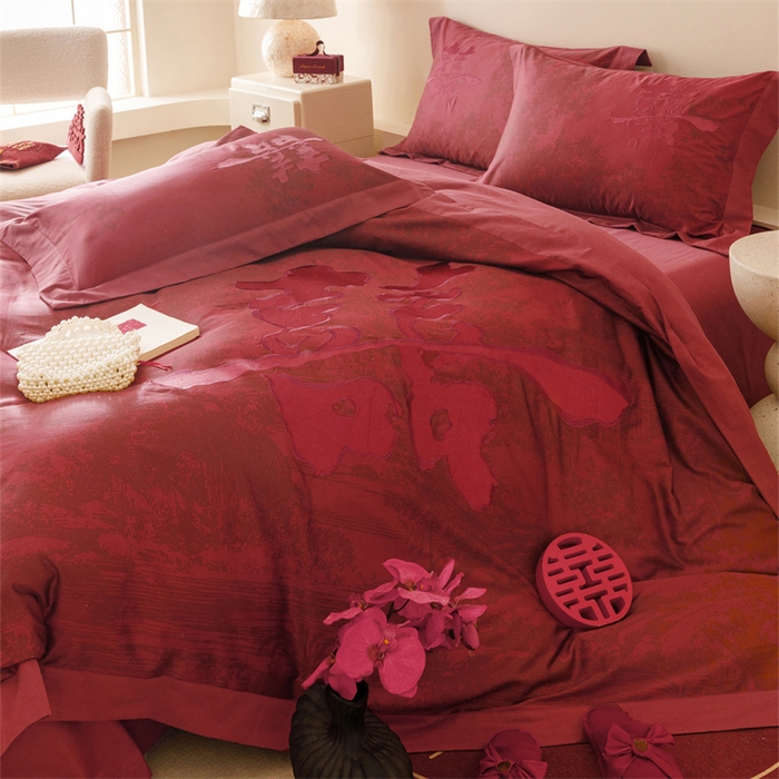 91家纺网 家纺一手货源 找家纺 宏羽纺家纺 2025新款100s全棉纯棉贡缎司马棉法式刺绣花边四件套-江山画-红