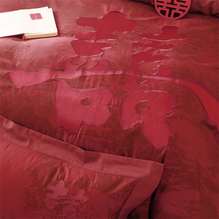 91家纺网 家纺一手货源 找家纺 宏羽纺家纺 2025新款100s全棉纯棉贡缎司马棉法式刺绣花边四件套-江山画-红