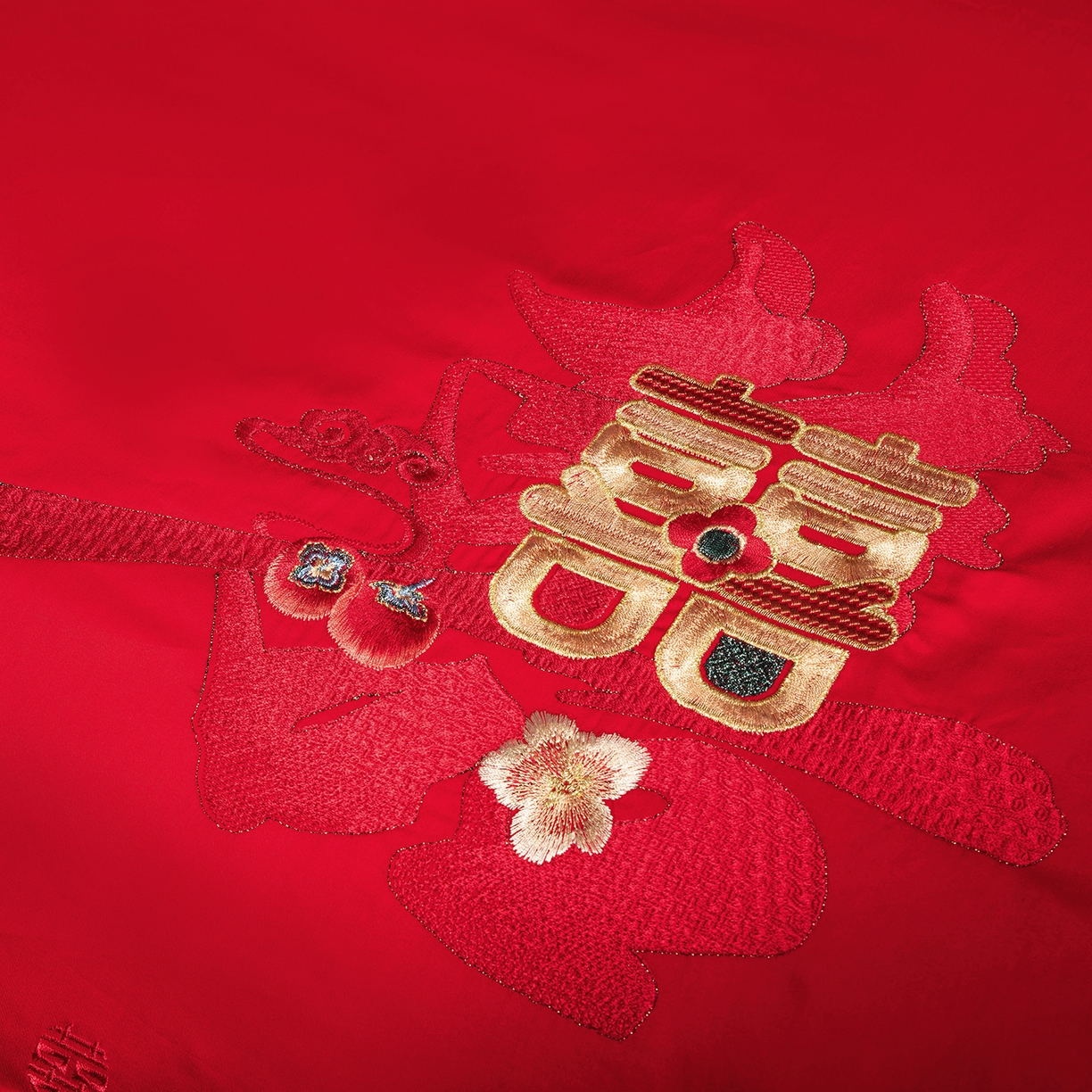 91家纺网 家纺一手货源 找家纺 柏拉图 2025新款100s贡缎长绒棉提花婚庆系列四件套多件套 幸福花海