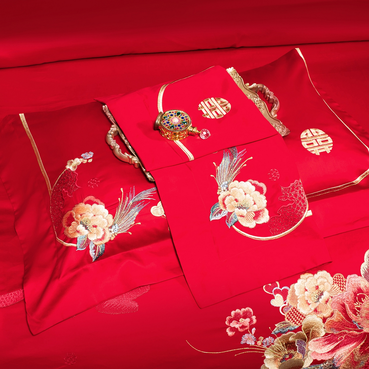 91家纺网 家纺一手货源 找家纺 柏拉图 2025新款100s贡缎长绒棉提花婚庆系列四件套多件套 幸福花海