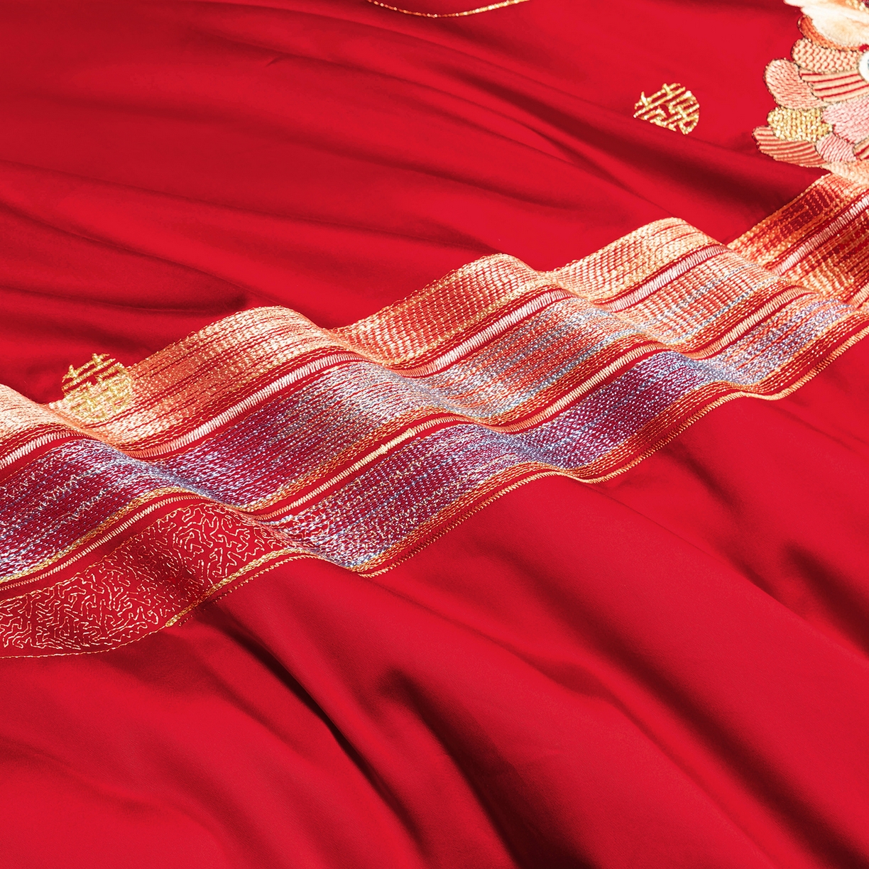 91家纺网 家纺一手货源 找家纺 柏拉图 2025新款100s贡缎长绒棉提花婚庆系列四件套多件套 幸福花海